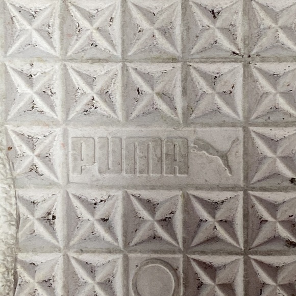 Puma Clyde in Blue and Dandelion Yellow, 5.5 - Picture 13 of 16